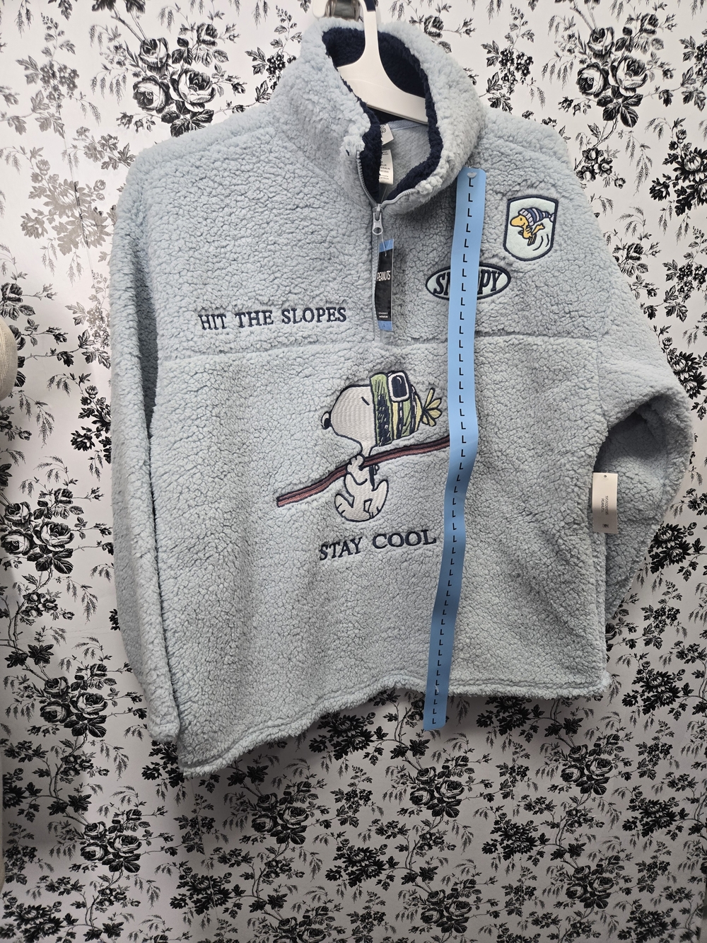 Light Blue Sherpa Pullover – Stay Cool Snoopy Design Womens L